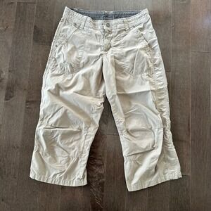 Kuhl Kendra Capri Hiking Floral Embroidered Granola Girl Tan‎ 6